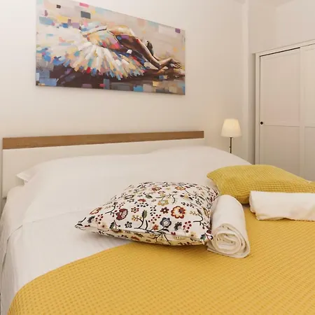 Korina Apartment
